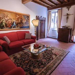 Acacia - Adelfa Apartment