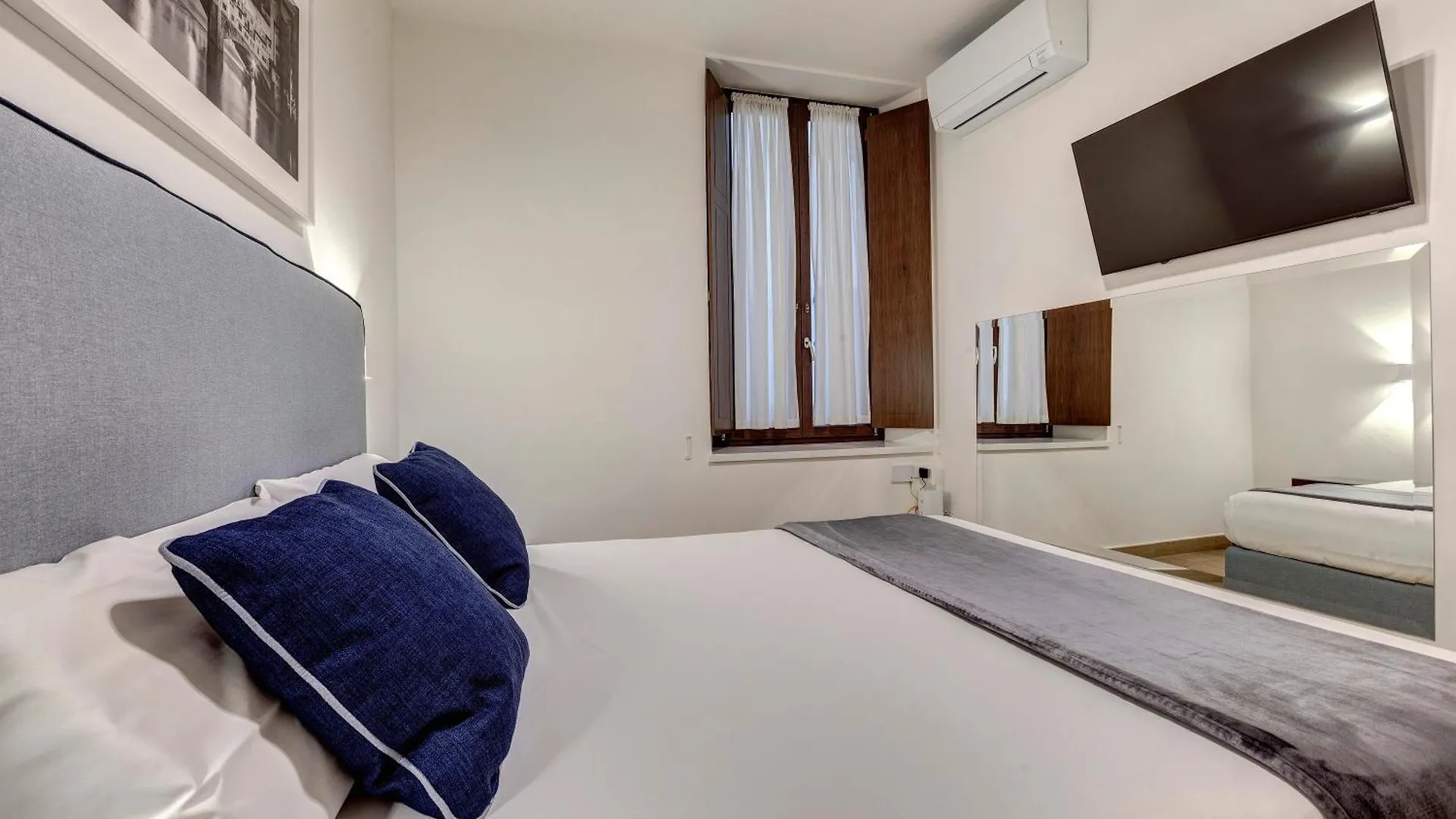 House G Apartment Florence Italy